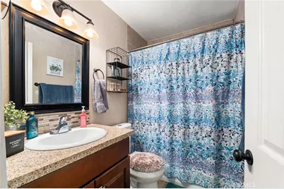 8868 Juniper Avenue, Fontana, CA 92335 - Photo 17