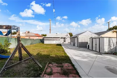 8868 Juniper Avenue, Fontana, CA 92335 - Photo 19