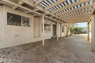 8405 Buckthorn, Hesperia, CA 92345 - Photo 17