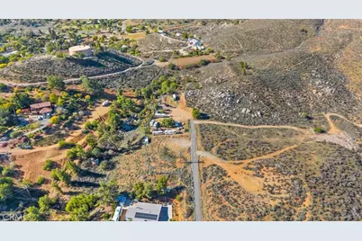 21080 Kimes, Perris, CA 92570 - Photo 9