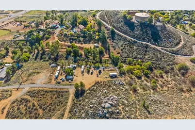 21080 Kimes, Perris, CA 92570 - Photo 11