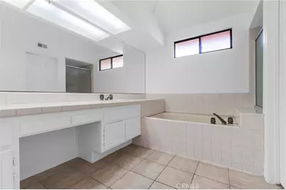 1548 Vallecito, Pomona, CA 91768 - Photo 21