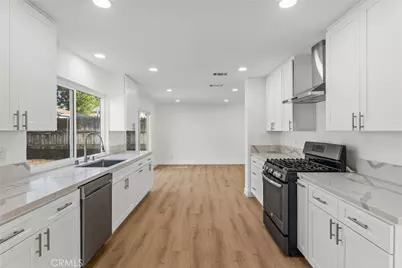 22042 Tanager, Grand Terrace, CA 92313 - Photo 11