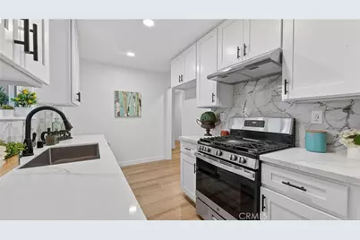 12136 Courser Street, La Mirada, CA 90638 - Photo 13