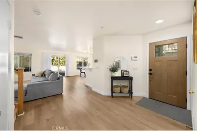 16294 Los Coyotes, Fontana, CA 92336 - Photo 7