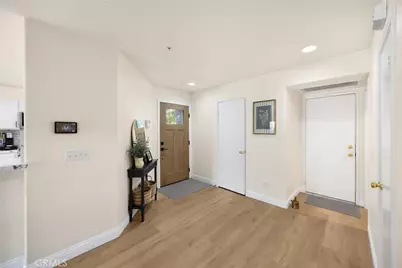 16294 Los Coyotes, Fontana, CA 92336 - Photo 5