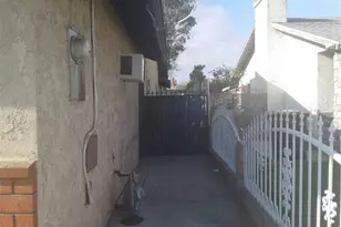 15308 Holly Dr, Fontana, CA 92335 - Photo 5