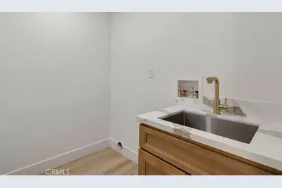 145 E Green Street, Claremont, CA 91711 - Photo 17