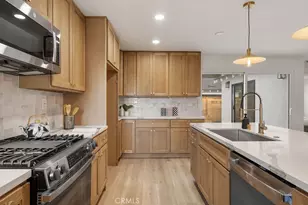 145 E Green St, Claremont, CA 91711 - Photo 9