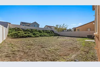 1672 Milford Way, Beaumont, CA 92223 - Photo 23