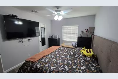 5793 Osbun, San Bernardino, CA 92404 - Photo 19