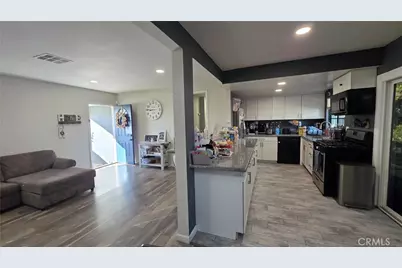 5793 Osbun, San Bernardino, CA 92404 - Photo 11