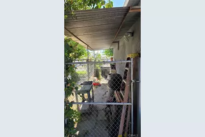 5793 Osbun, San Bernardino, CA 92404 - Photo 27