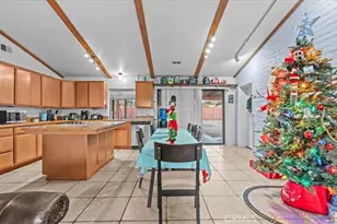 16043 St Timothy Rd, Apple Valley, CA 92307 - Photo 11