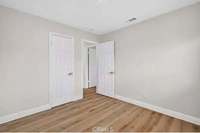 18222 10th, Bloomington, CA 92316 - Photo 13