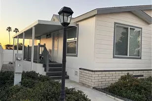 22221 S Bloomfield Ave, Cypress, CA 90630 - Photo 3