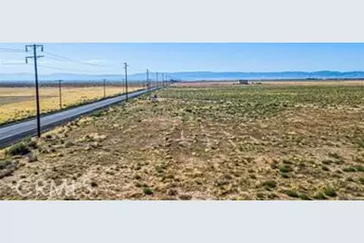 70 Antelope, Lancaster, CA 93536 - Photo 11