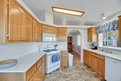3530 Damien Avenue #184, La Verne, CA 91750 - Photo 11
