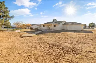 14208 Apple Creek, Victorville, CA 92395 - Photo 23