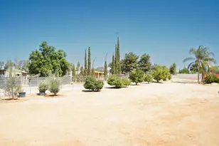 21390 Oleander, Perris, CA 92570 - Photo 33