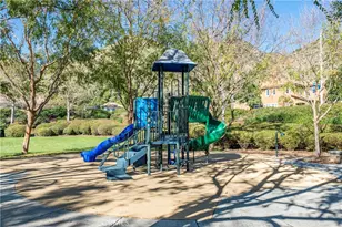 10 Boulder Ridge Ct, Azusa, CA 91702 - Photo 43