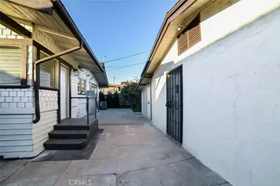 748 N Kenmore, Los Angeles, CA 90029 - Photo 29