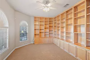 11385 Oak Ridge, Oak Hills, CA 92344 - Photo 33