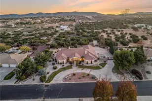 11385 Oak Ridge, Oak Hills, CA 92344 - Photo 9