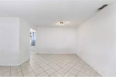 9721 Juniper Avenue, Fontana, CA 92335 - Photo 17