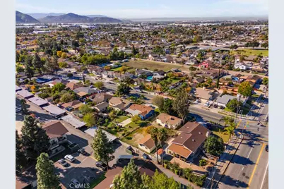 9721 Juniper Avenue, Fontana, CA 92335 - Photo 35