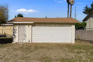 9721 Juniper Ave, Fontana, CA 92335 - Photo 29
