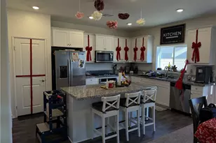 15475 San Diego Ln, Victorville, CA 92394 - Photo 9