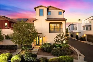 115 Frame, Irvine, CA 92618 - Photo 3