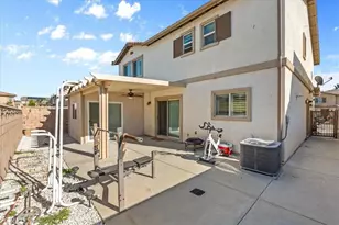 6978 Alderwood Dr, Fontana, CA 92336 - Photo 21