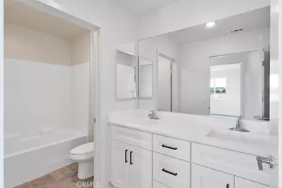 10132 Kemper Avenue, Adelanto, CA 92301 - Photo 13