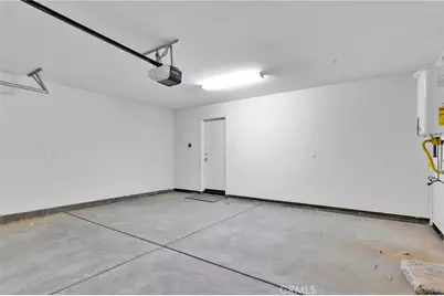 10110 Kemper Avenue, Adelanto, CA 92301 - Photo 35