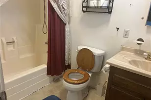 17556 San Jacinto Ct, Fontana, CA 92336 - Photo 11