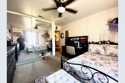 16883 Hazeltine Court, Fontana, CA 92336 - Photo 7
