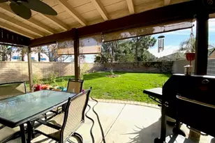 16883 Hazeltine Ct, Fontana, CA 92336 - Photo 35