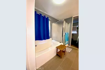 16883 Hazeltine Court, Fontana, CA 92336 - Photo 17