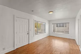 224 W 14th St, Long Beach, CA 90813 - Photo 13