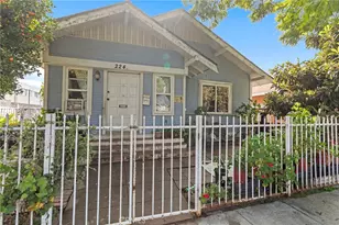 224 W 14th St, Long Beach, CA 90813 - Photo 3