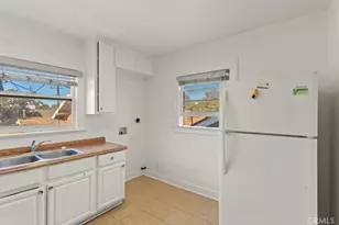 224 W 14th St, Long Beach, CA 90813 - Photo 17