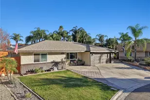 26408 Naomi Dr, Hemet, CA 92544 - Photo 1