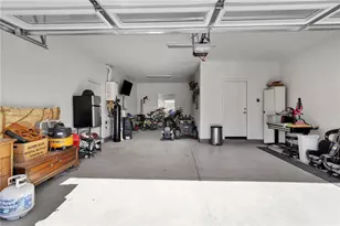 12672 Wycliff, Victorville, CA 92392 - Photo 35