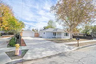 140 S Thompson St, Hemet, CA 92543 - Photo 27