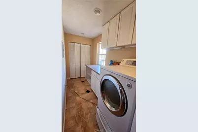 13367 Apple Blossom Lane, Apple Valley, CA 92308 - Photo 17