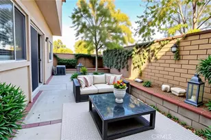 24854 Noelle, Newhall, CA 91321 - Photo 13