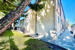 5195 Walnut, Chino, CA 91710 - Photo 35