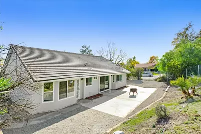 3597 Bond, San Bernardino, CA 92405 - Photo 15